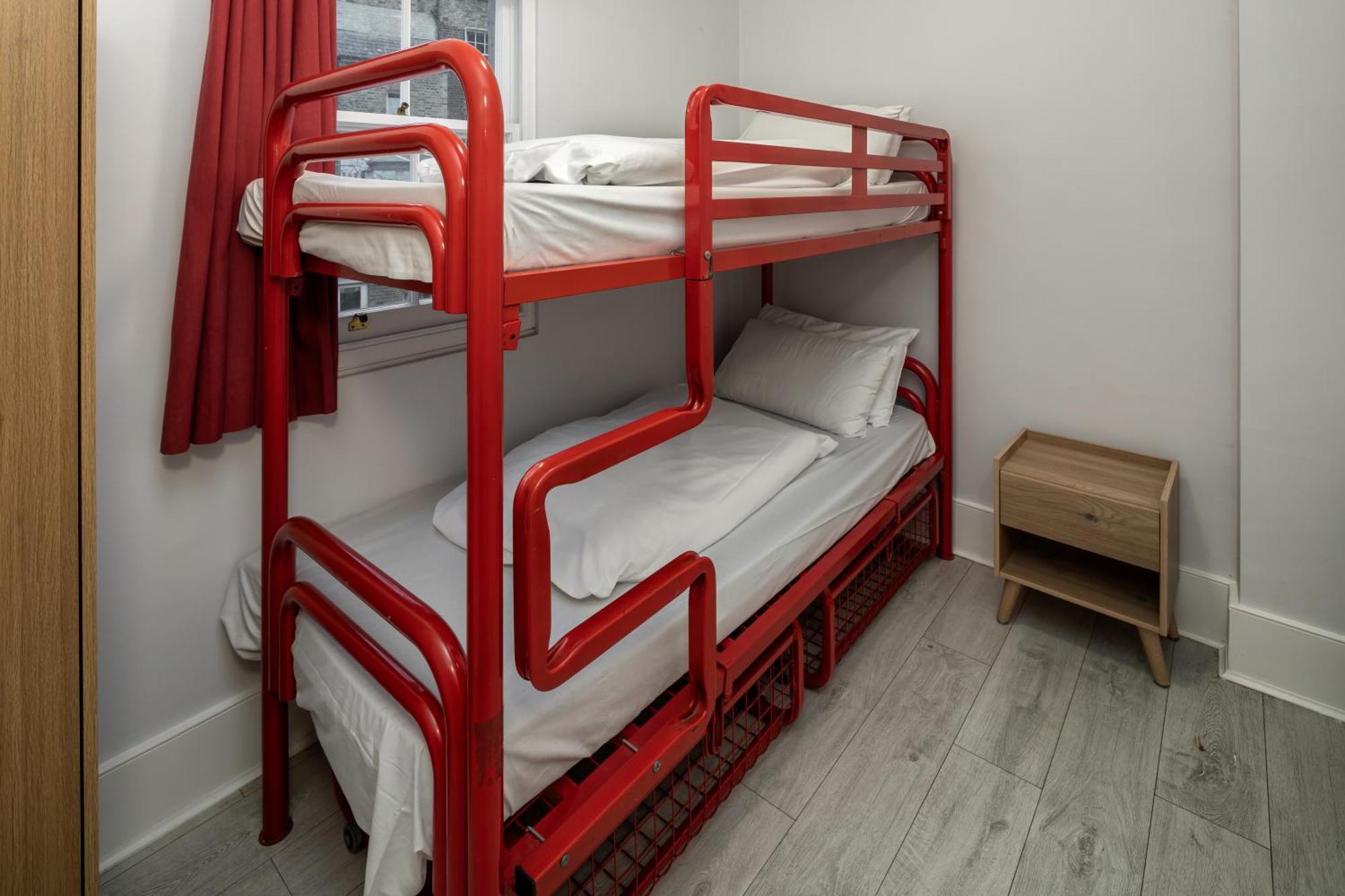 Astor Kensington Hostel Лондон Екстер'єр фото